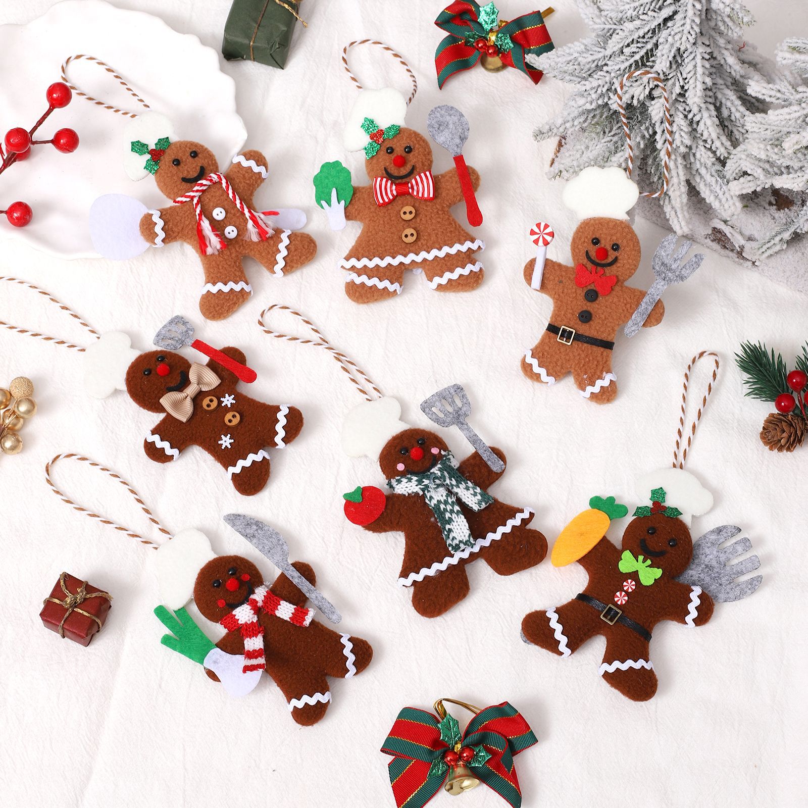 Gingerbread Man Hanging Orname - огляд і ціна Christmas Stocking Hanging