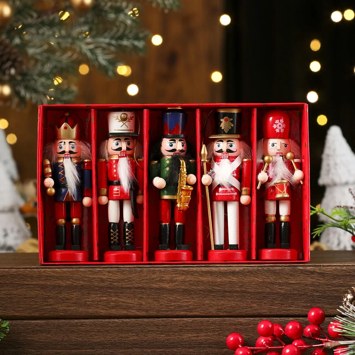 Painted Soldier Holiday Portab - огляд і ціна Nutcracker Figurine